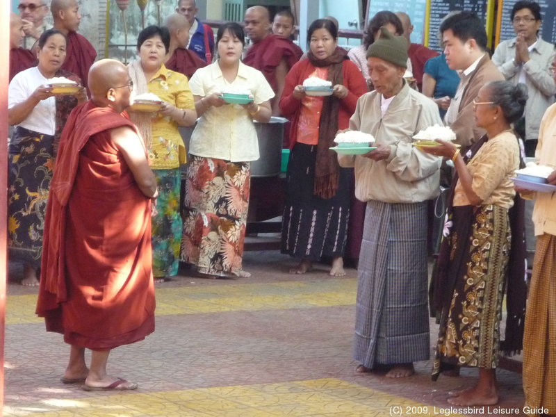 Mahagandayon Monastery30